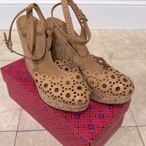 Tory Burch Perforated Wedge Sandal. size 8